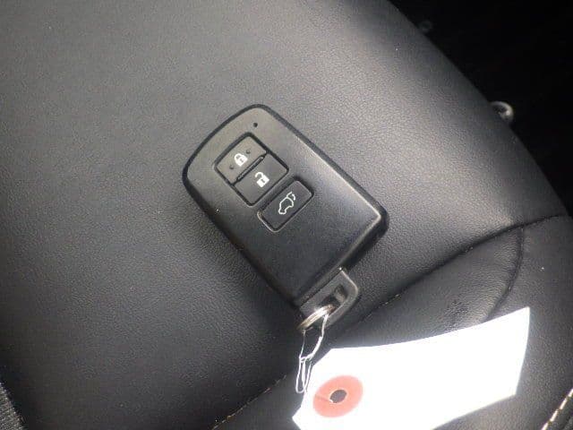 Vehicle SU00001374 large view 33