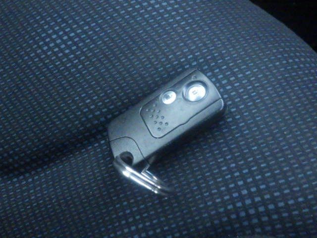 Vehicle SU00001409 large view 33