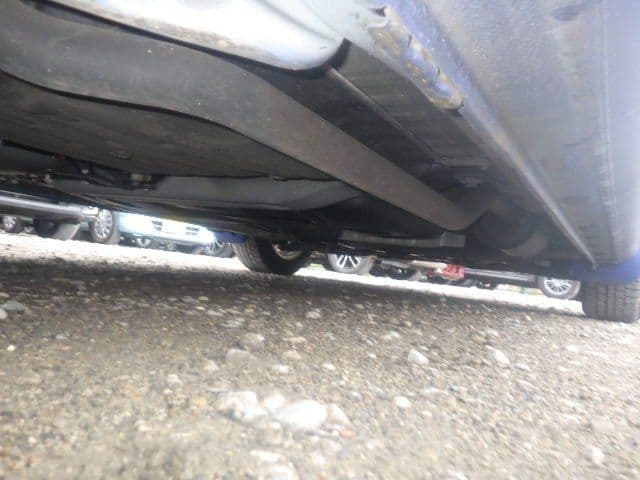 Vehicle SU00001409 large view 15