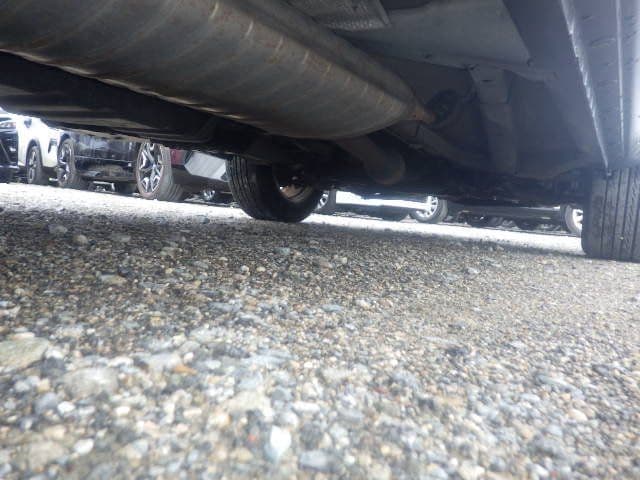 Vehicle SU00001361 large view 18