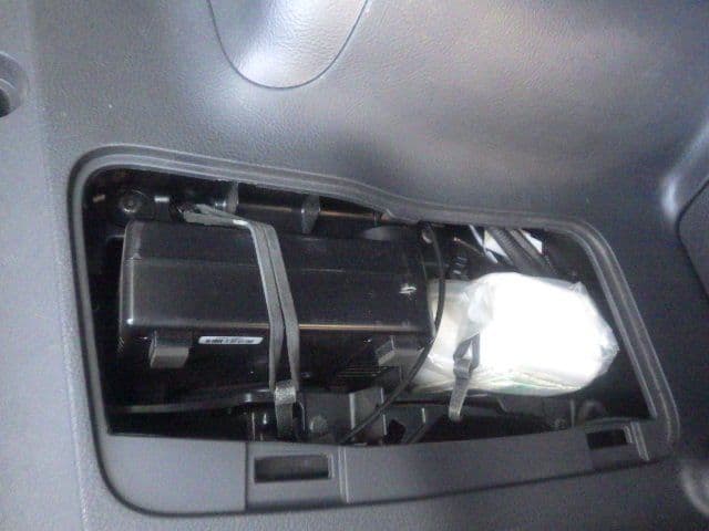 Vehicle SU00001368 large view 35