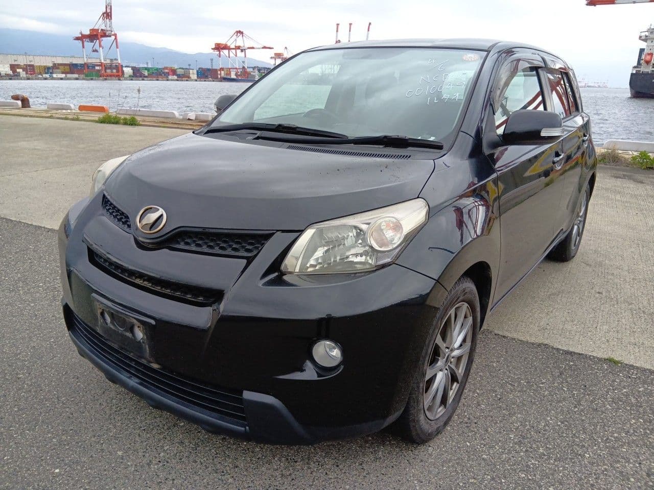 
									2008 TOYOTA IST 150G
								