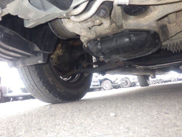 Vehicle SU00001339 large view 13