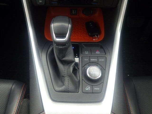 Vehicle SU00001358 large view 32