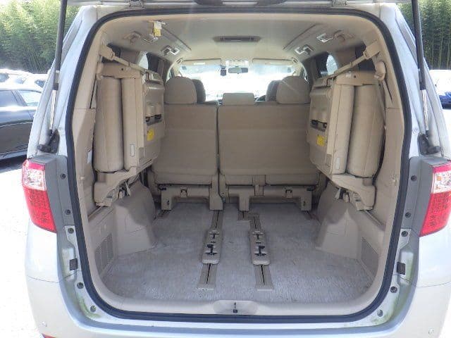 Vehicle SU00001396 large view 24