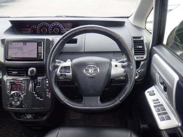 Vehicle SU00001426 large view 29