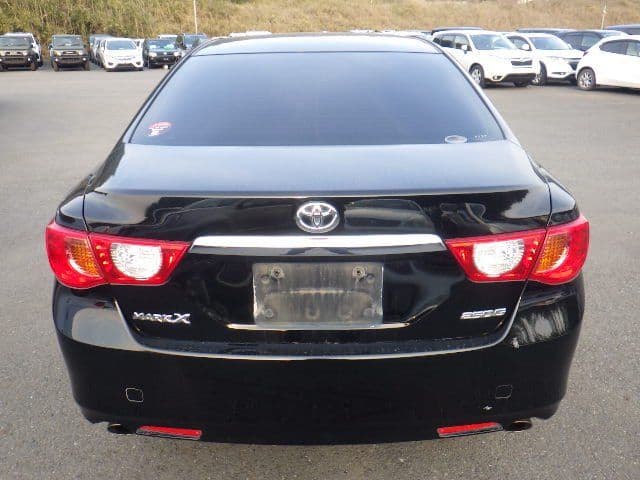 Vehicle SU00001360 large view 5