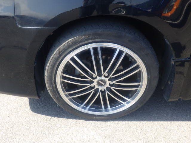 Vehicle SU00001371 large view 12