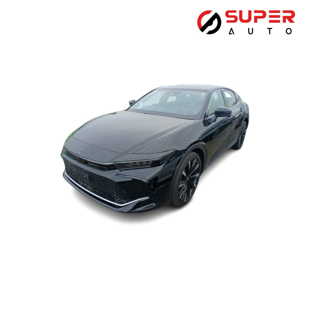 
									2023 TOYOTA CROWN RS
								