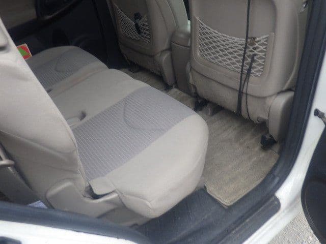 Vehicle SU00001365 large view 22