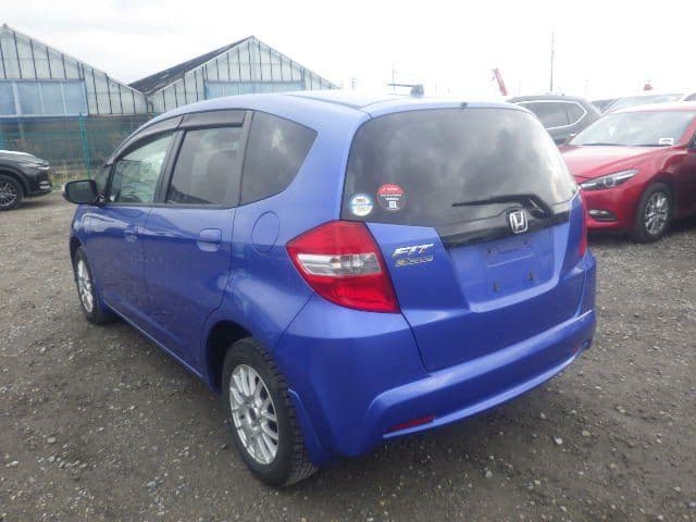 Vehicle SU00001409 large view 4