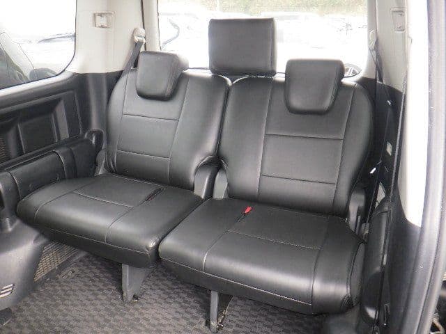 Vehicle SU00001426 large view 25