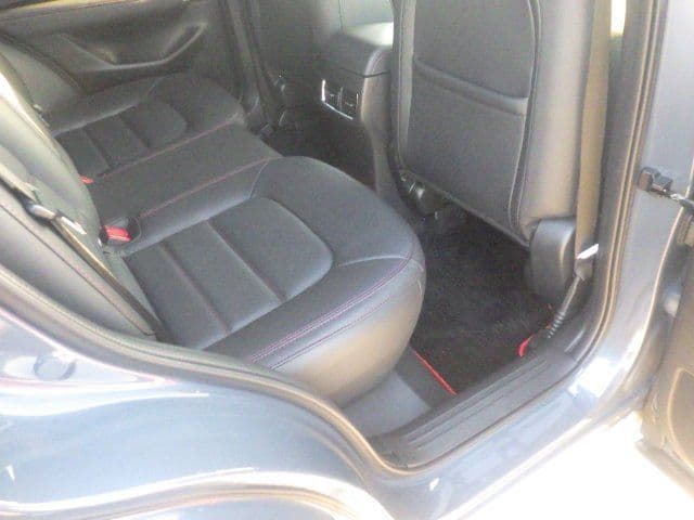 Vehicle SU00001325 large view 22