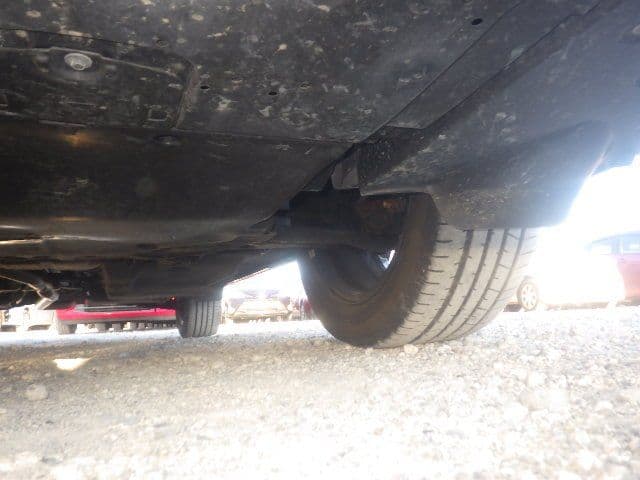 Vehicle SU00001325 large view 14