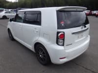 Vehicle SU00001366 thumbnail 4