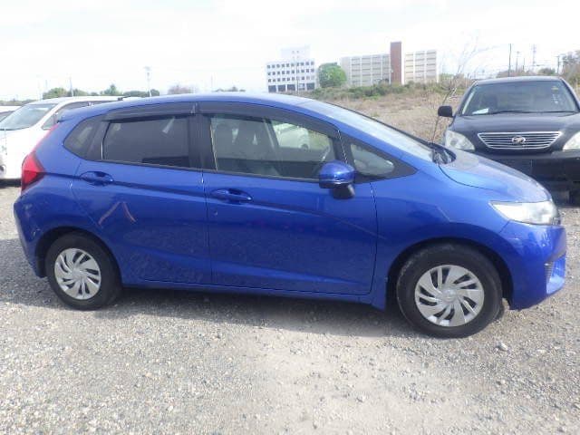 Vehicle SU00001440 large view 7