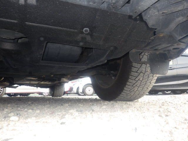 Vehicle SU00001374 large view 13