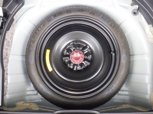 Vehicle SU00001366 large view 37