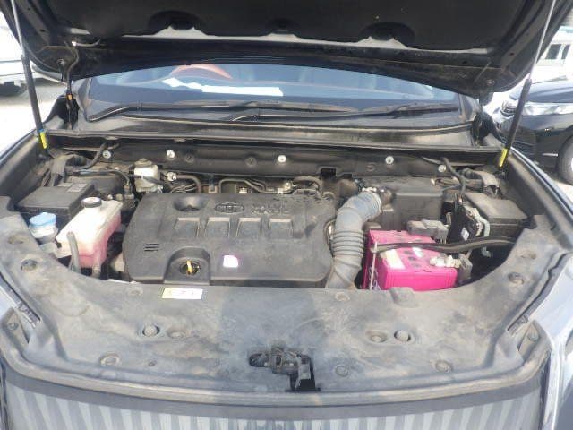 Vehicle SU00001374 large view 37