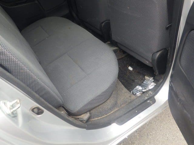 Vehicle SU00001339 large view 22