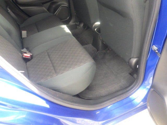 Vehicle SU00001440 large view 22