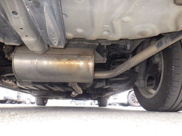 Vehicle SU00001426 large view 16