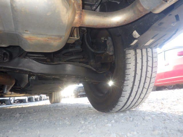 Vehicle SU00001325 large view 17