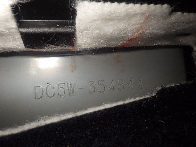 Vehicle SU00001342 large view 37