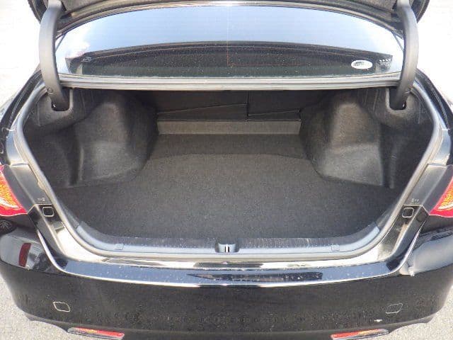 Vehicle SU00001360 large view 24