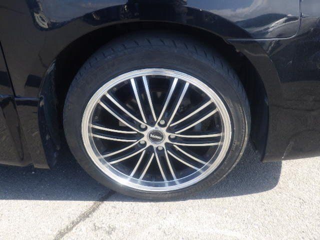 Vehicle SU00001371 large view 10