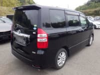 Vehicle SU00001426 thumbnail 6