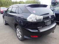 Vehicle SU00001446 thumbnail 4