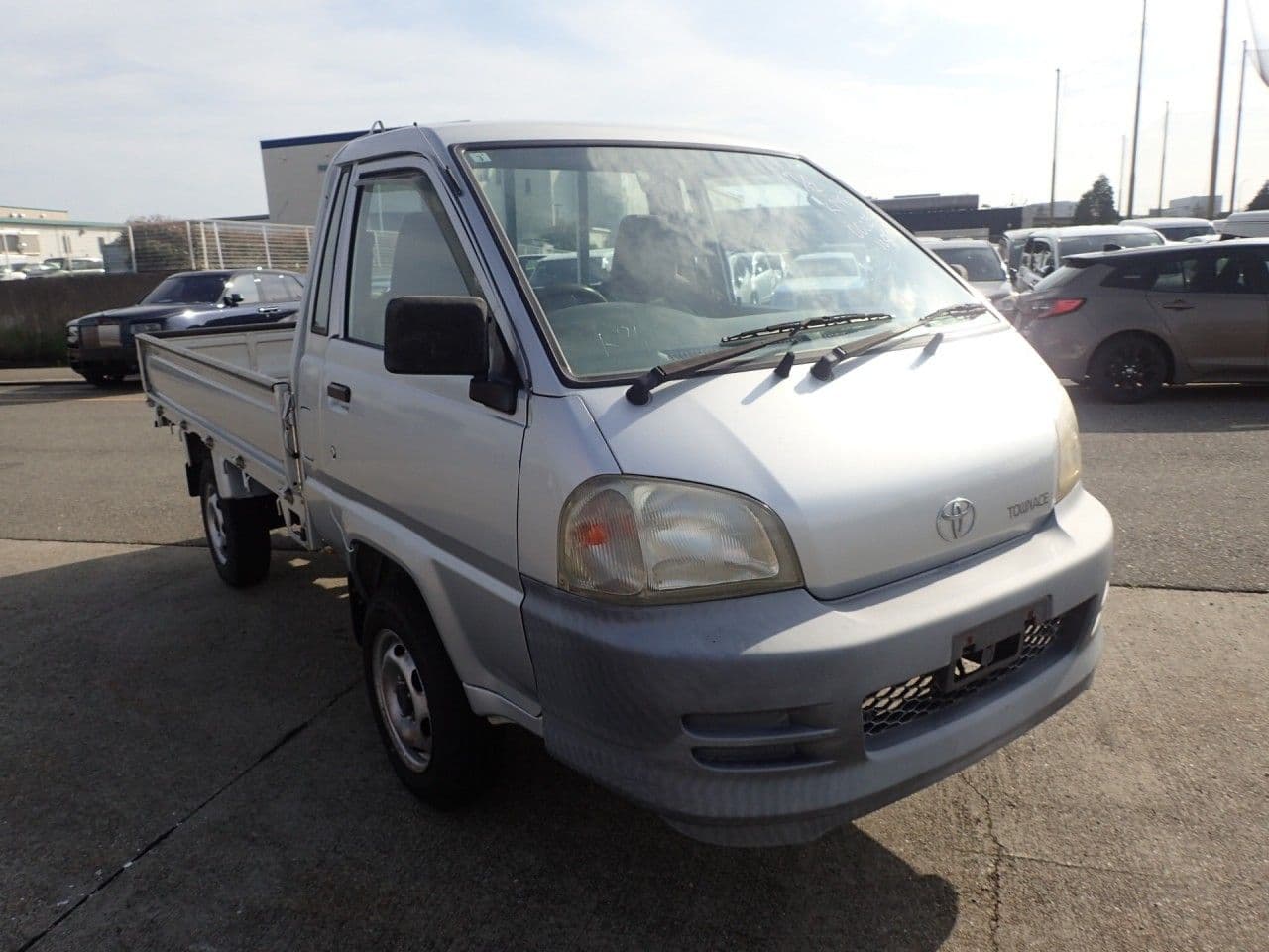 Vehicle SU00001506 large view 8