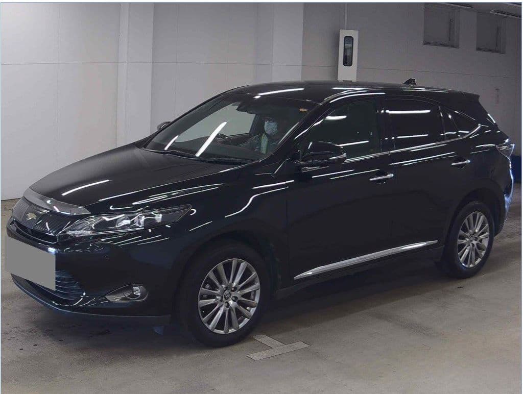 
									2016 TOYOTA HARRIER Premium
								
