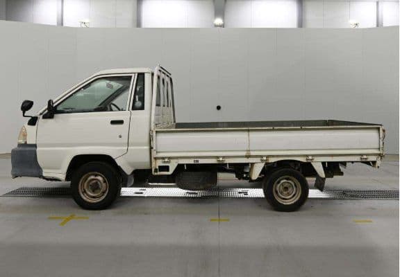 Vehicle SU00001620 large view 4