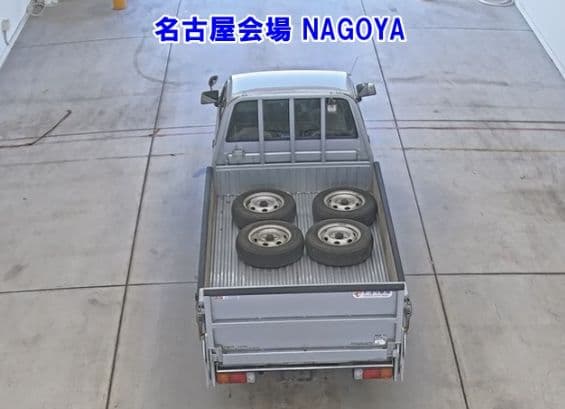 Vehicle SU00001659 large view 3