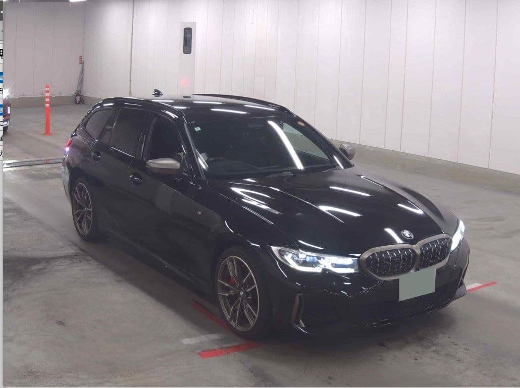 
									2020 BMW 3 SERIES M340i X Drive touring
								