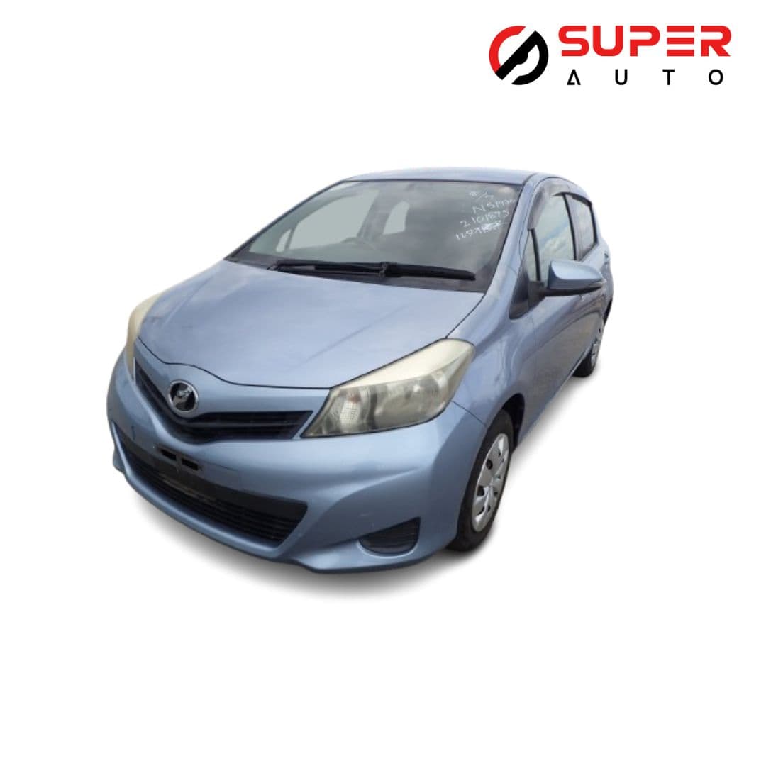 
									2012 TOYOTA VITZ F Smile Edition
								