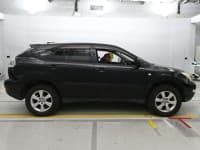 Vehicle SU00001667 thumbnail 3