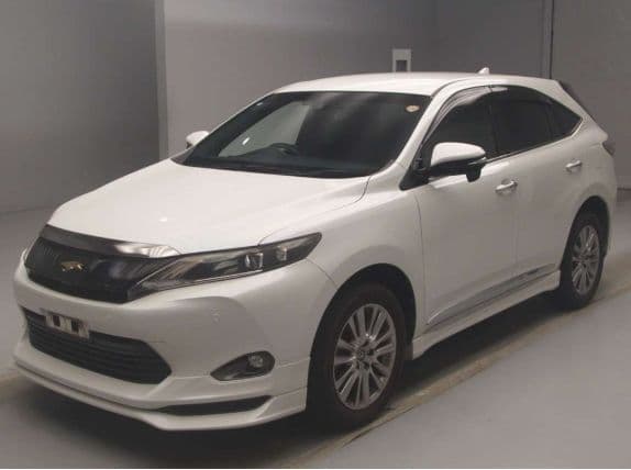 
									2016 TOYOTA HARRIER Premium
								