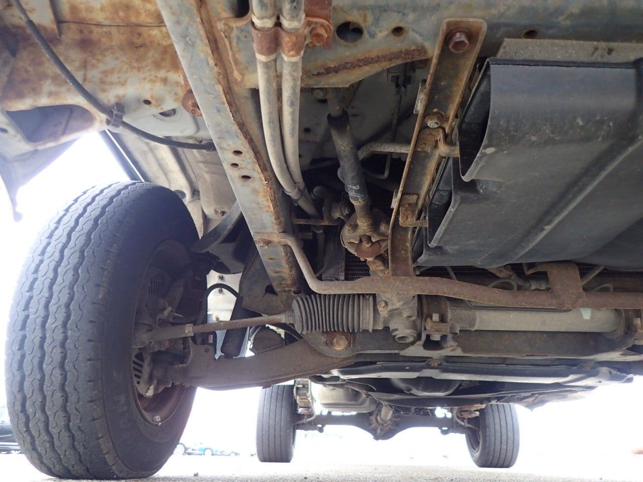 Vehicle SU00001654 large view 14