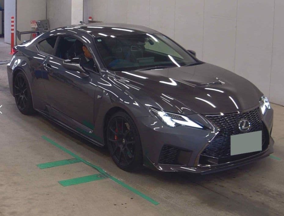 
									2023 LEXUS RC F Performance Package
								