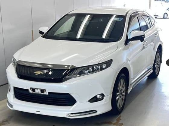 
									2017 TOYOTA HARRIER Premium
								