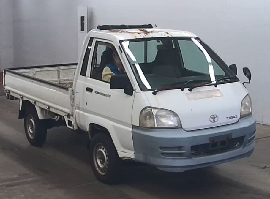 
									2006 TOYOTA TOWNACE DX
								