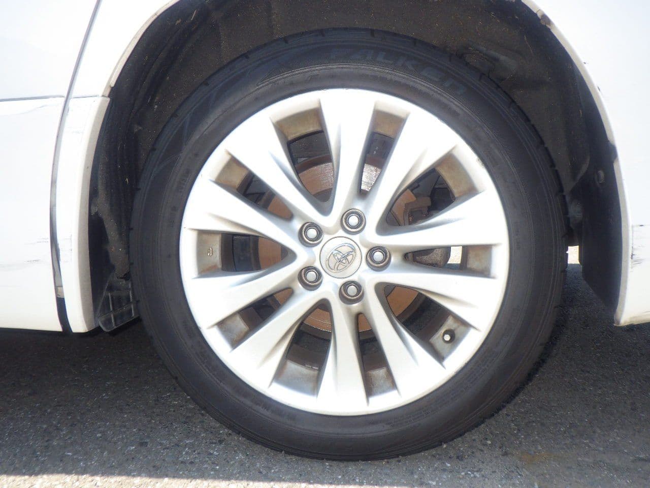 Vehicle SU00001044 large view 11