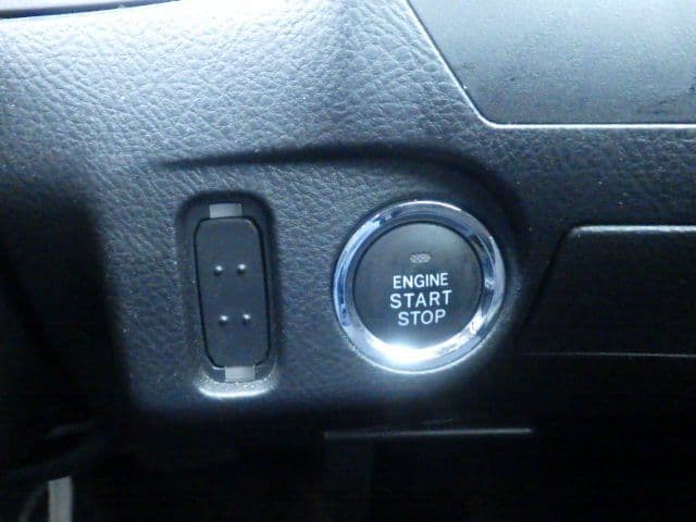 Vehicle SU00001115 large view 32