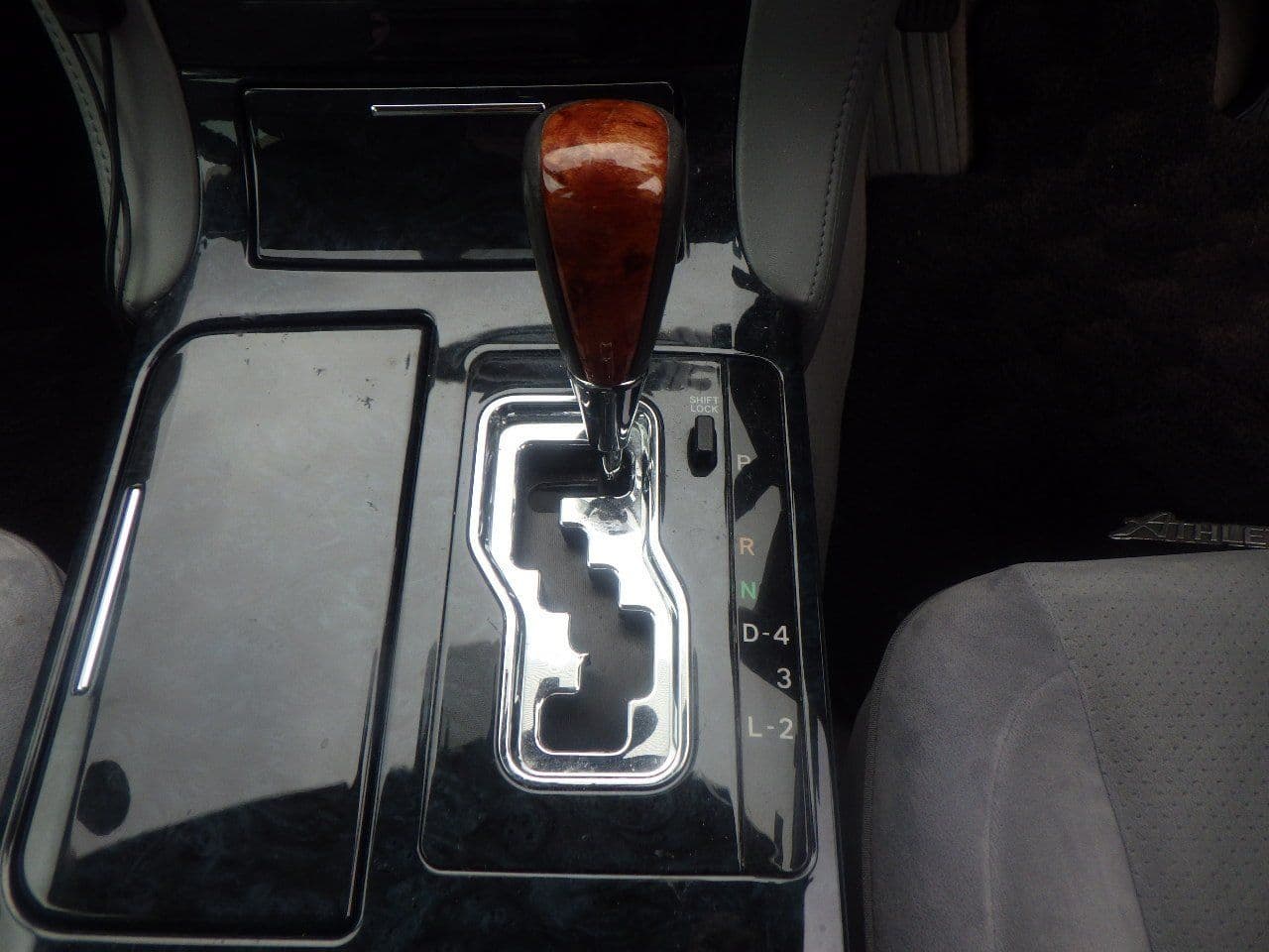 Vehicle SU00001108 large view 31