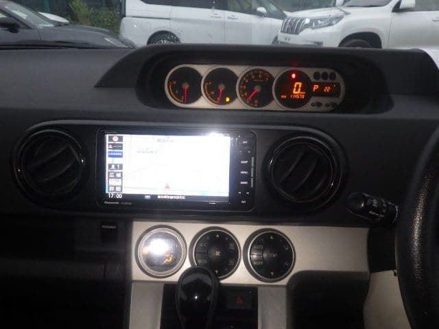 Vehicle SU00001097 large view 29