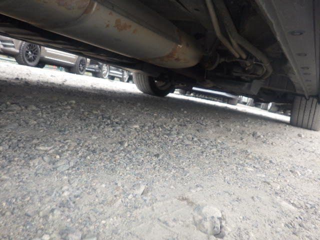 Vehicle SU00001090 large view 19