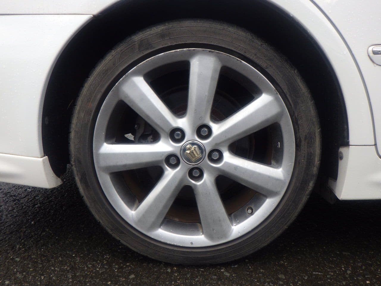 Vehicle SU00001124 large view 12